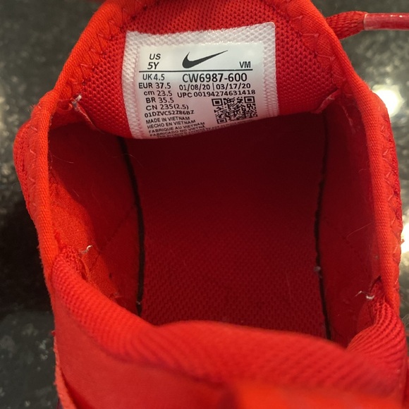 Nike Airmax 270 - Picture 6 of 6